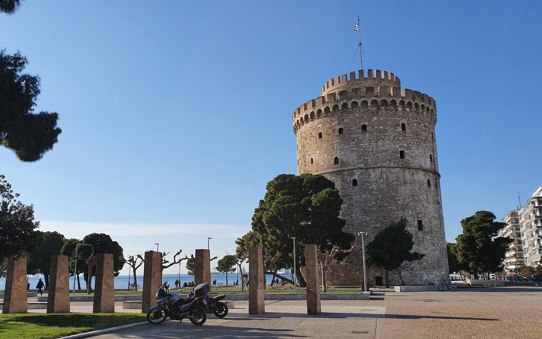 Gazing out over the vibrant cityscape of Thessaloniki, a hub of culture and history.